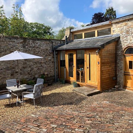 トーントン The Stable - Rural Retreat, Perfect For Couplesヴィラ エクステリア 写真